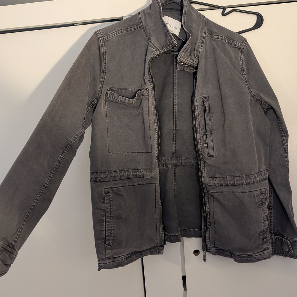 Women's Gray Jacket